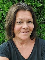 Fotografi på kvinna som heter Nina